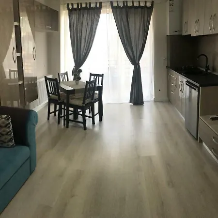 Bavaro Apartmán Năvodari